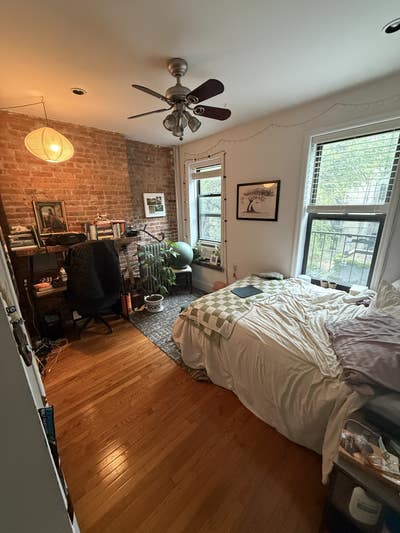 Room For Rent Main Photo