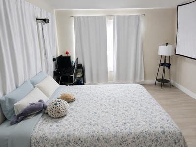 Bedroom for rent/ habitacion para rentar.  Main Photo