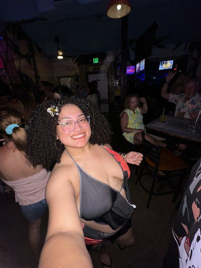Student looking for a room in Hawthorne CA Main Photo