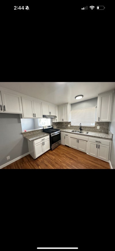     Clean & Comfortable Room for Rent Main Photo