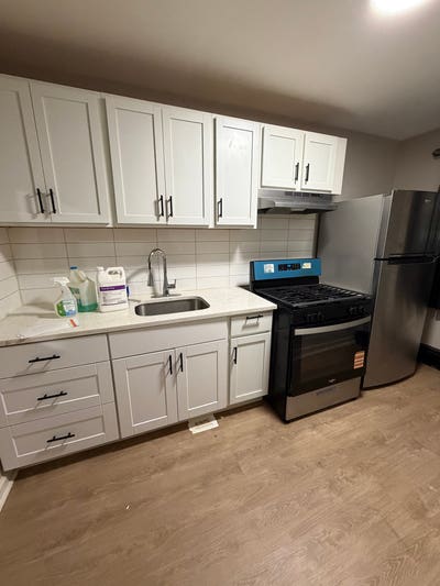 Beautiful One Bedroom Now Available In Orange For  Main Photo