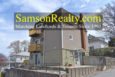 Heat & Hot water Incl. Patio. Island in Kitchen. S Main Photo