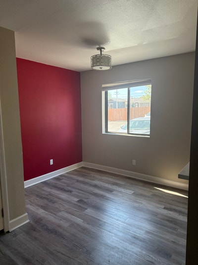1 Bed 1 Bath Condo_ Prime Location Near Downtown L Main Photo