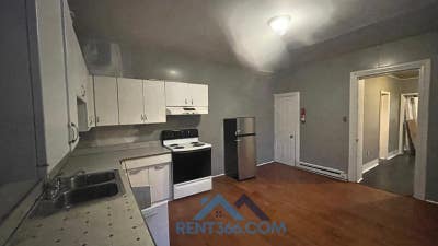 Large 1 BR apartment in Pottsville PA Main Photo