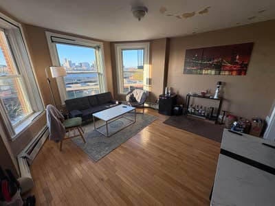 Furnished Summer Sublet in Fenway/Kenmore Main Photo
