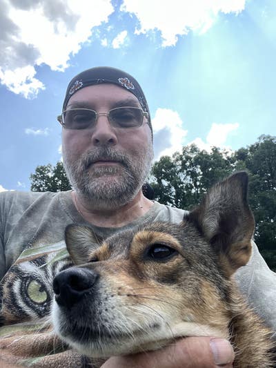 62 year old Male seeks a small or large room Main Photo