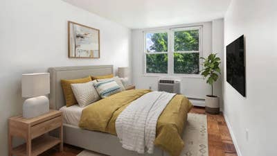Furnished smart home with all amenities  Main Photo