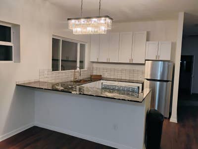 Stylish Renovated Home | Quiet, Comfy & MoveIn Rea Main Photo