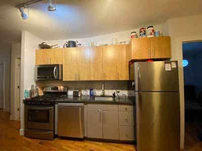 Beautiful Apartment in BedStuy Main Photo