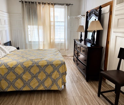 1 person bedroom  Main Photo