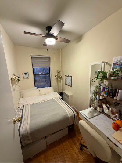 Great Room and location in williamsburg  Main Photo