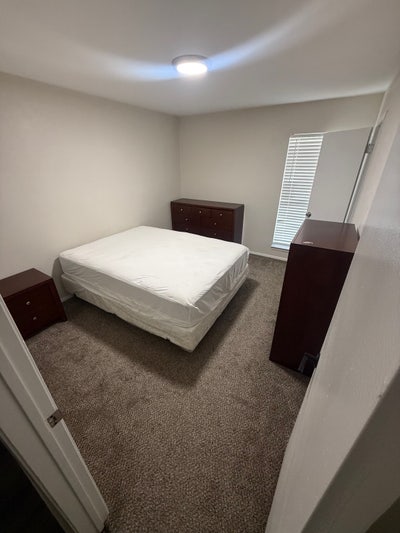 Rooms Available for Immediate move in  Main Photo