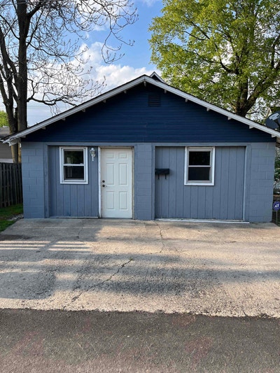 639 Cherry St   garage Main Photo