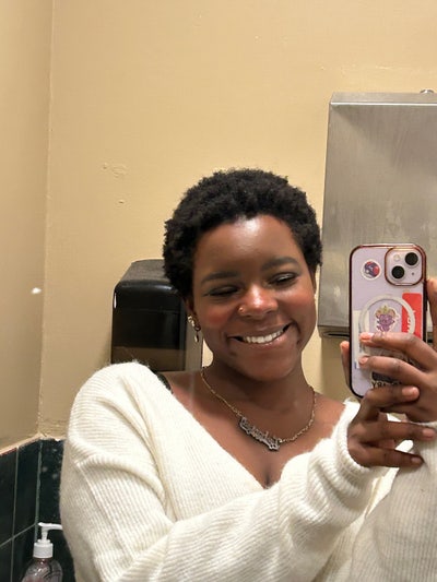 I am a 25 year old person. I am looking for a... Main Photo
