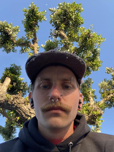 Responsible tenant looking for Huntington Beach Main Photo
