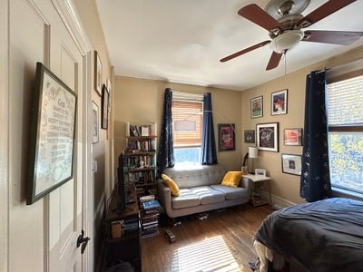 ROOM for RENT in Gorgeous Historic JC Home Main Photo