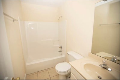 ✨ Three Rooms Available – Aug 2026–July 2027 | Eas Main Photo