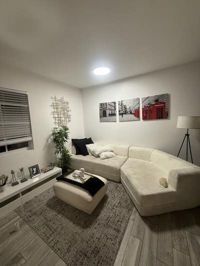 Apartment for rent in south pointe miami Main Photo