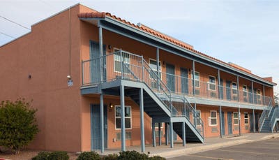 Marloft Studio Apartments Main Photo