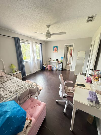 Master BR rental Main Photo