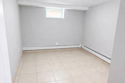 Cozy Private Room with WiFi & Utilities Included – Main Photo
