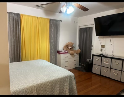 Large rooms for Rent in Quiet Neighborhood  Main Photo