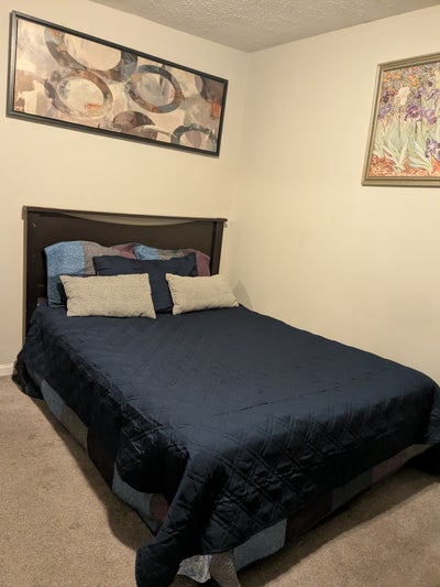 An amazing quiet home for one person.  Main Photo