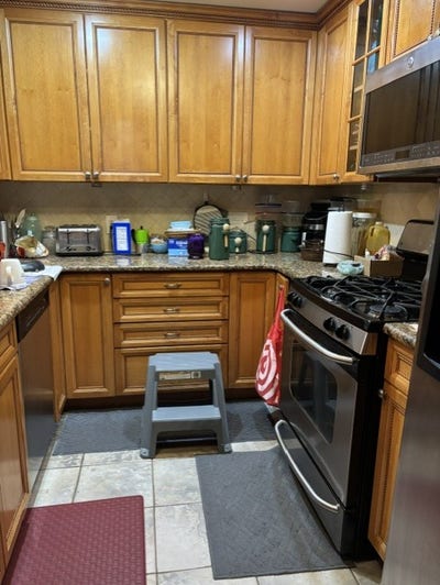 Large, Fully Furnished Room with Private Bath  Main Photo
