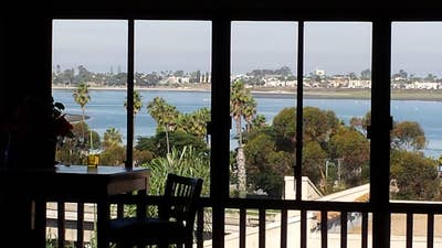 Great Views and Access to UCSD Main Photo