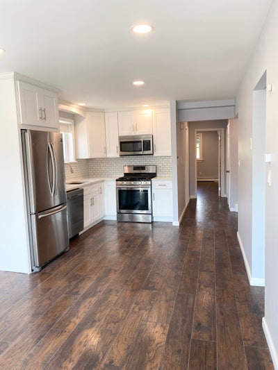 A Room for Rent $1300 in Woodlawn Bronx  Main Photo