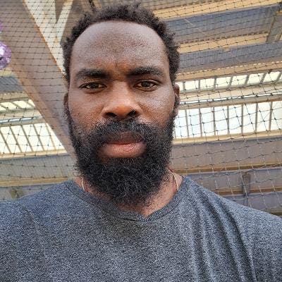 42 year old Male seeks a small or large room Main Photo
