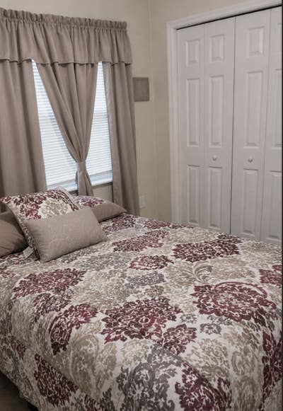 Nice Room Main Photo