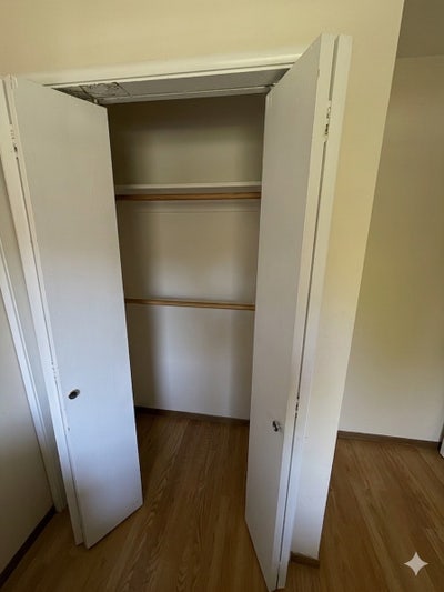 Room for rent  Main Photo