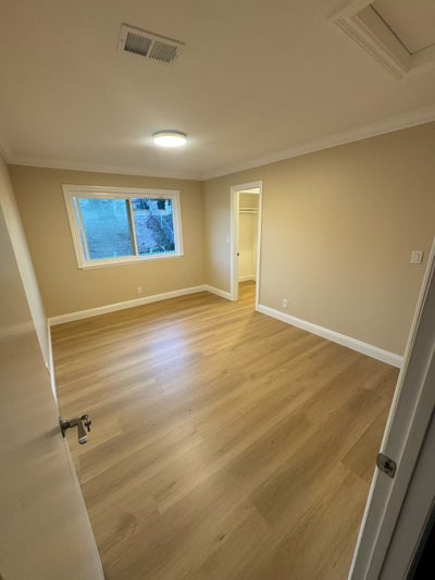 Beautiful room in Diamond Bar home Main Photo