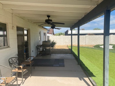 Bell Rd & 51 Fwy -  One room available Main Photo