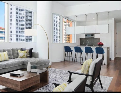 Luxury 3BR Apartment in NYC 10001 Main Photo