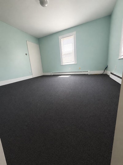 Room for rend  Main Photo