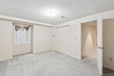 Private Large Room in Aurora Townhouse_$800 Utili Main Photo