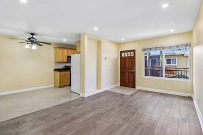 Newly Remodeled 1BRBA in Gated San Diego Complex_G Main Photo