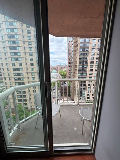 Furnished Luxury Ensuite Room – Upper East Side Ma Main Photo
