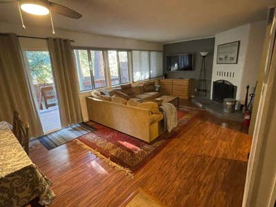 Modern Furnished Apartment with Private Bath – All Main Photo
