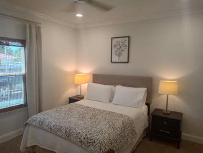 A Lovely Room.   $900. Main Photo