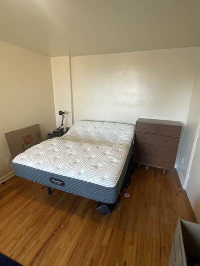 Roommate Wanted - Next to Jacobi/Montefioire Main Photo