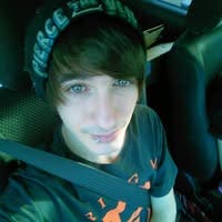 32 year old student needs room in Summerfield Main Photo