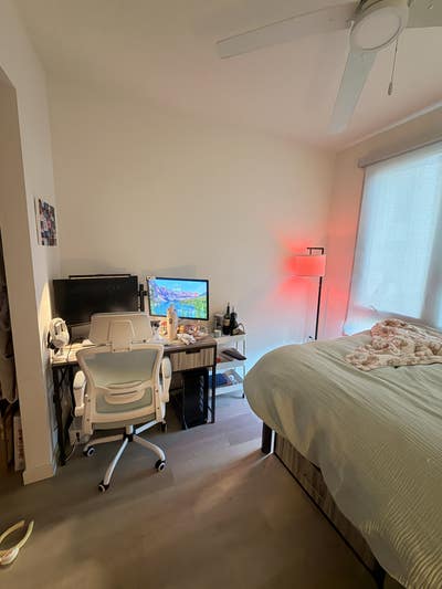 Private Room w Private Bath Sublease  Main Photo