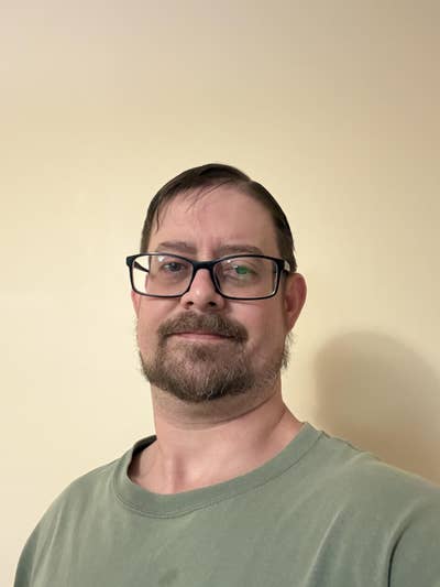 Looking for a place to rent Main Photo