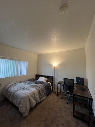 [Roommate Wanted] Private Furnished Room Main Photo