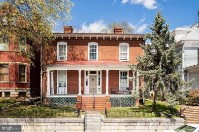 Individual Room for Rent At 229 Kalorama Main Photo