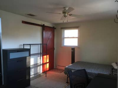 Private Room with your own Bathroom & Parking lot Main Photo