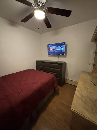 Cozy Room NO Closet $750 Main Photo